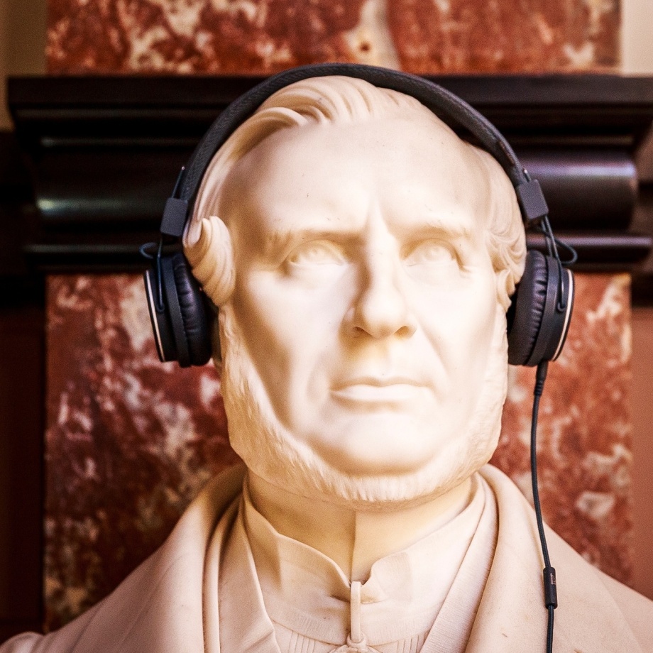 (c) Victoriano Moreno